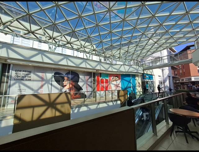 157M² RETAIL TO LET IN MELROSE ARCH